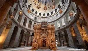 UE denunţă restricţionarea accesului la Biserica Sfântului Mormânt